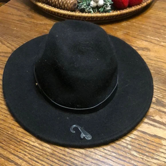 NWOT Vintage 100% Wool Fedora Size M Size M Fedora/Trilby 100% Wool Vintage Hats for Men for sale  main image 4